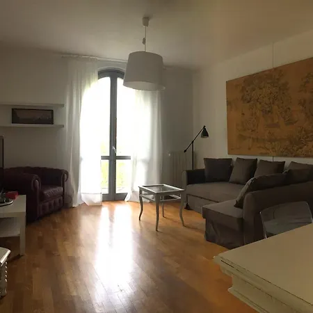 Apartment Cimarosa C.so Vercelli *